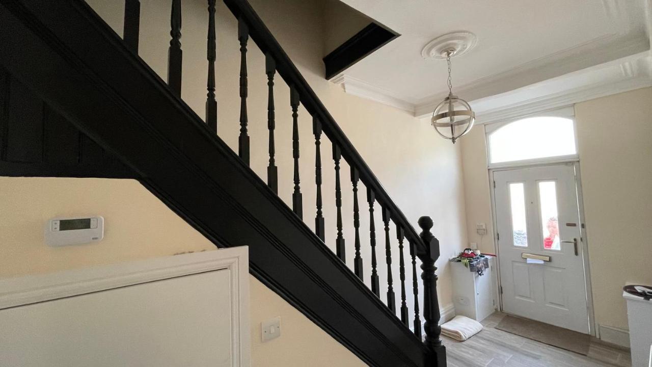 Anfield Place To Stay ลิเวอร์พูล ภายนอก รูปภาพ