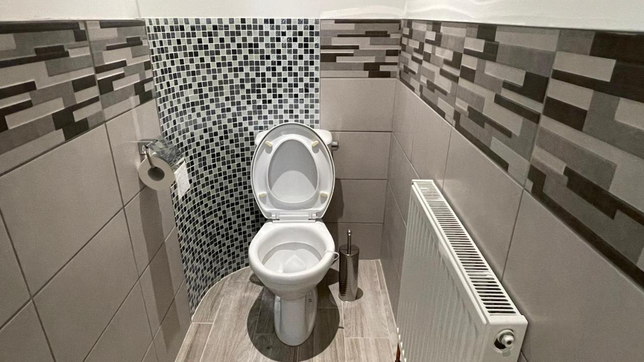 Anfield Place To Stay ลิเวอร์พูล ภายนอก รูปภาพ