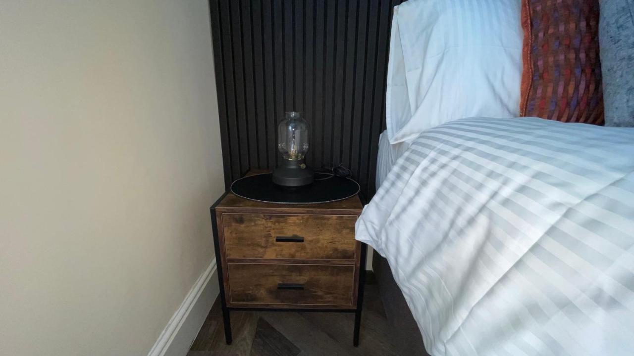 Anfield Place To Stay ลิเวอร์พูล ภายนอก รูปภาพ